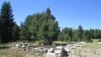 Stone foundation
